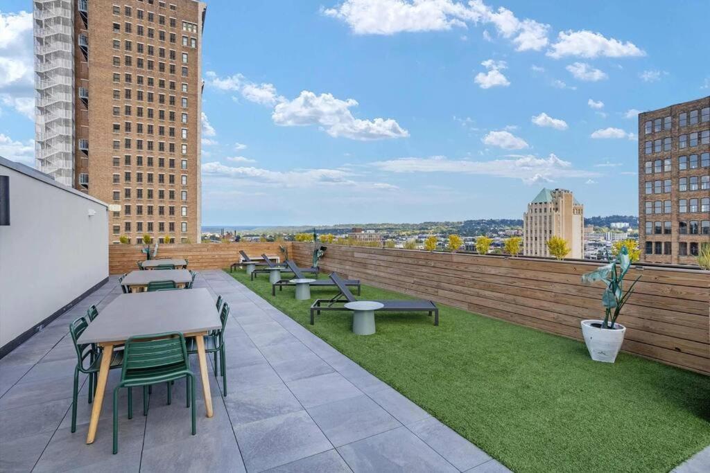 Appartamento Optimum - Downtown Sanctuary! Birmingham Esterno foto